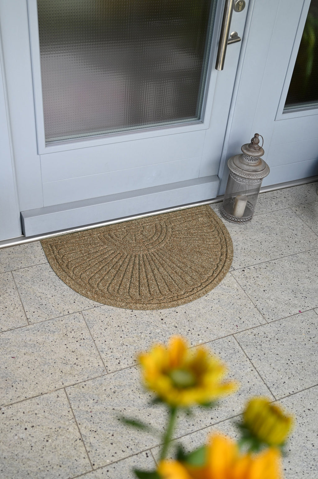 Halfmoon taupe 55x85 cm
