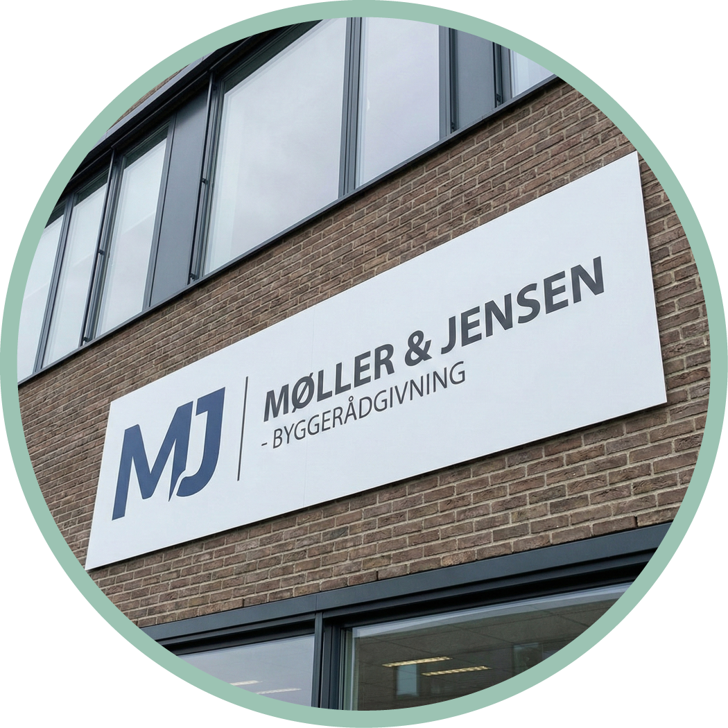 Pladeskilt Dibond Skilt til facaden - Brand Me Randers Aarhus